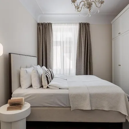 Old Town Luxe | Boutique 2br Riga